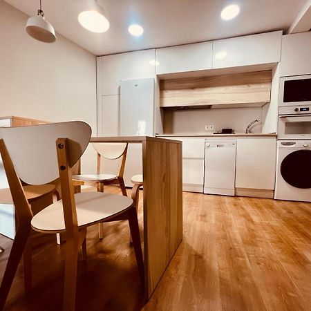 Appartamento Piso Reformado,Centrico,Tranquilo Y Con Wifi Vut 09-398 Burgo Esterno foto