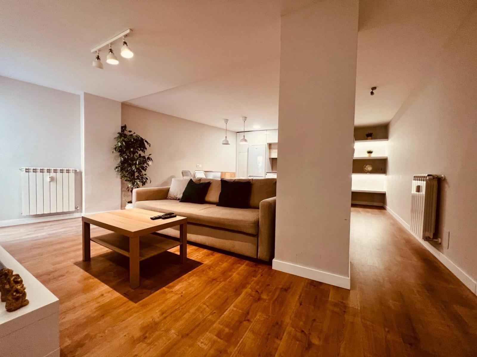 Appartamento Piso Reformado,Centrico,Tranquilo Y Con Wifi Vut 09-398 Burgo Esterno foto