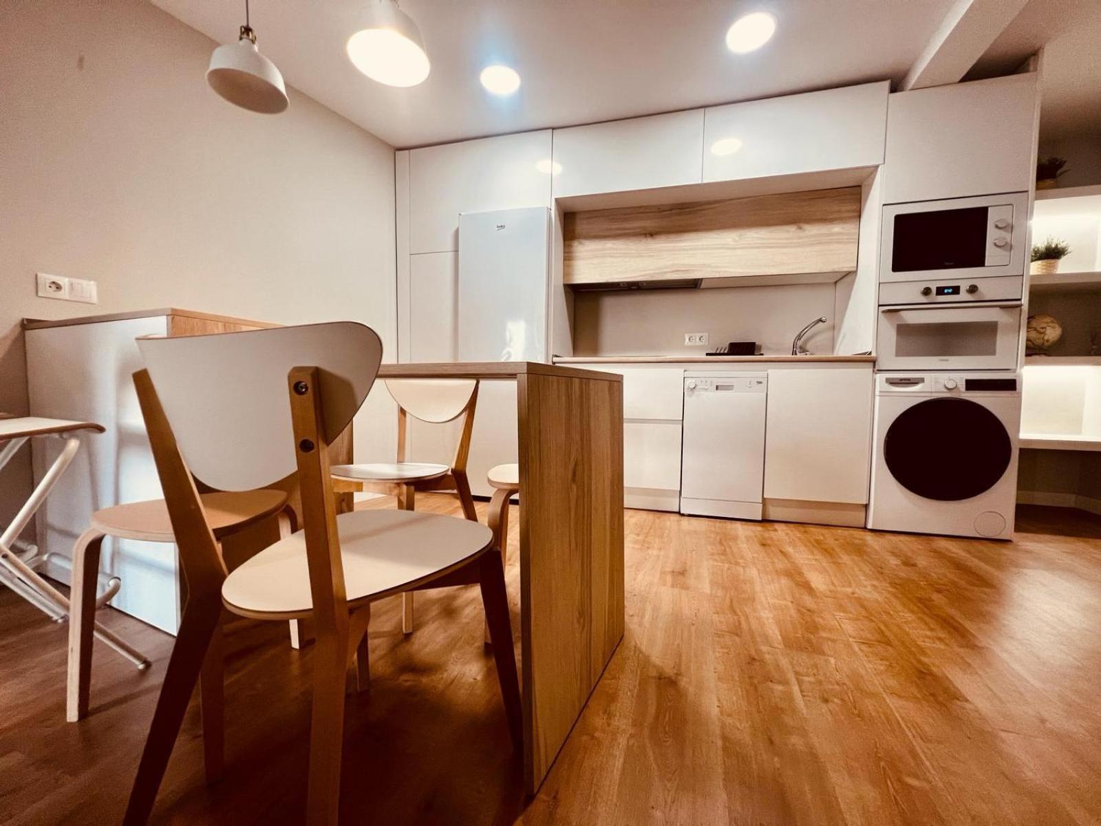 Appartamento Piso Reformado,Centrico,Tranquilo Y Con Wifi Vut 09-398 Burgo Esterno foto