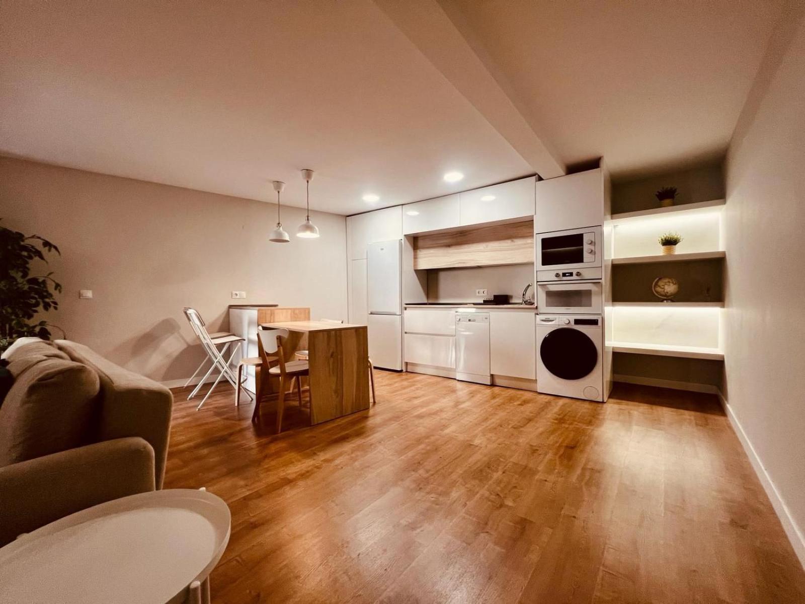 Appartamento Piso Reformado,Centrico,Tranquilo Y Con Wifi Vut 09-398 Burgo Esterno foto
